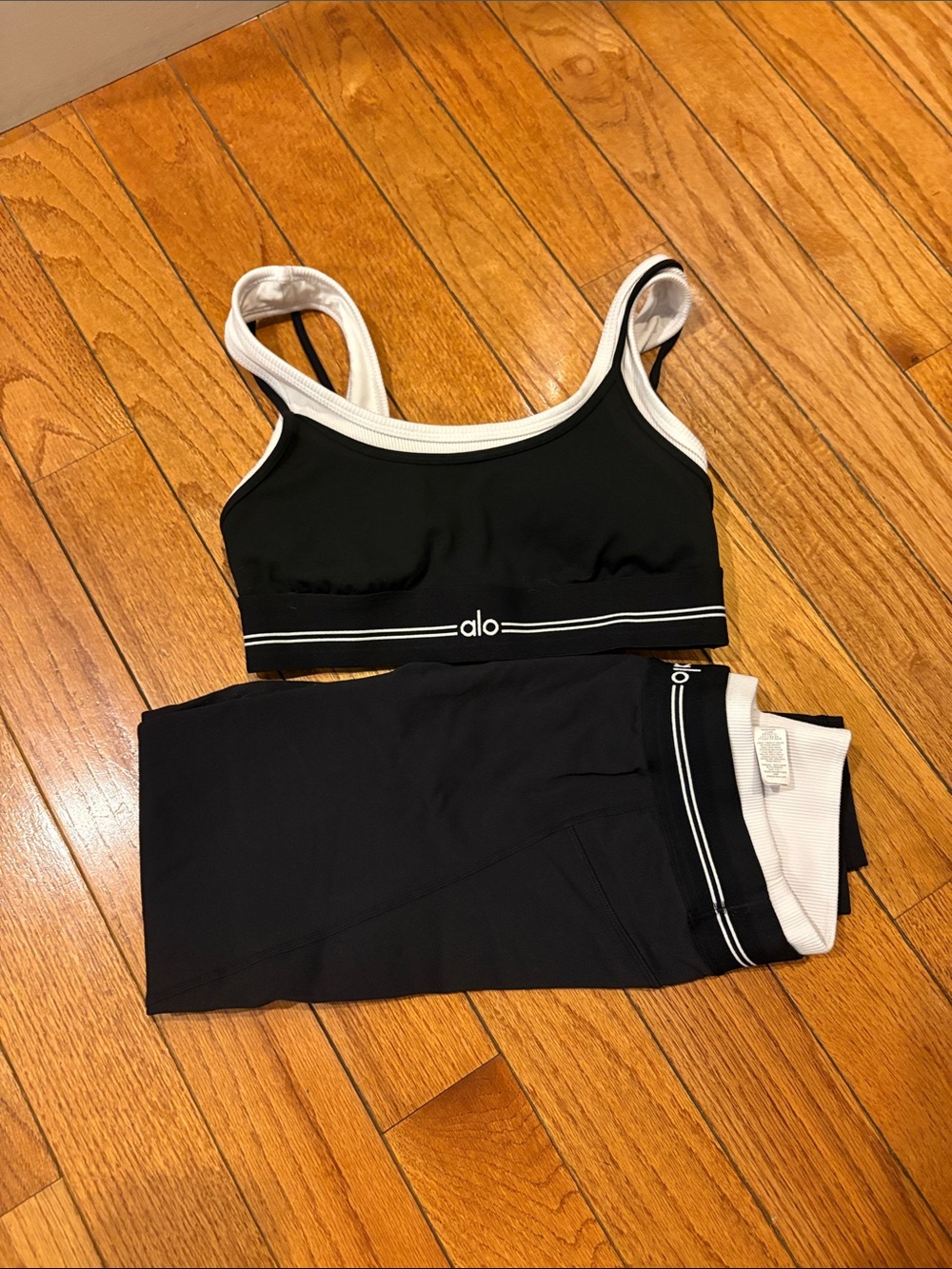 ALO Yoga Black Sports Bra and Leggings with White Trim